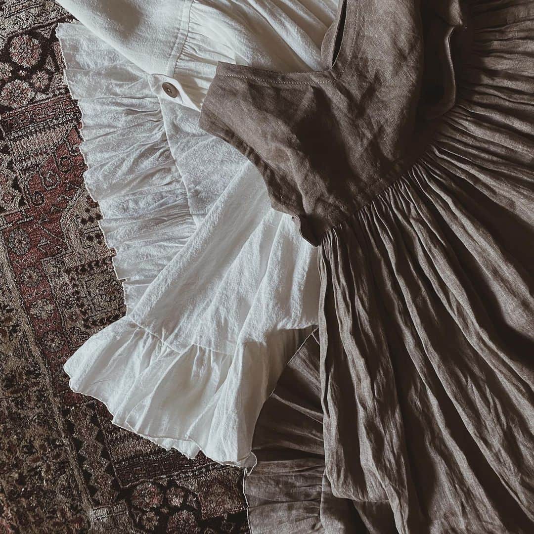 Yuiのインスタグラム：「. 'pulse' white/greige」