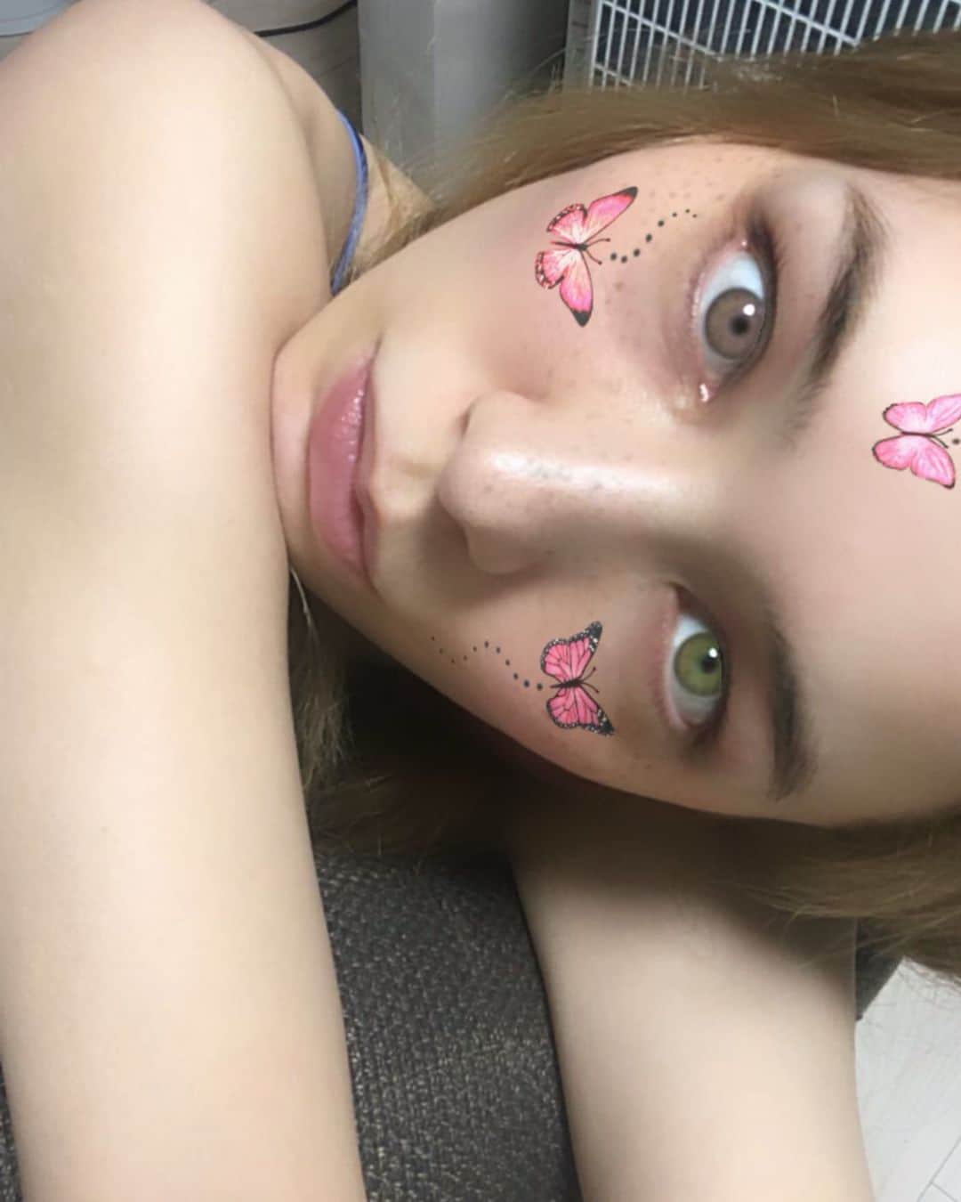 のインスタグラム：「🤎💚 オッドアイに憧れる。。」