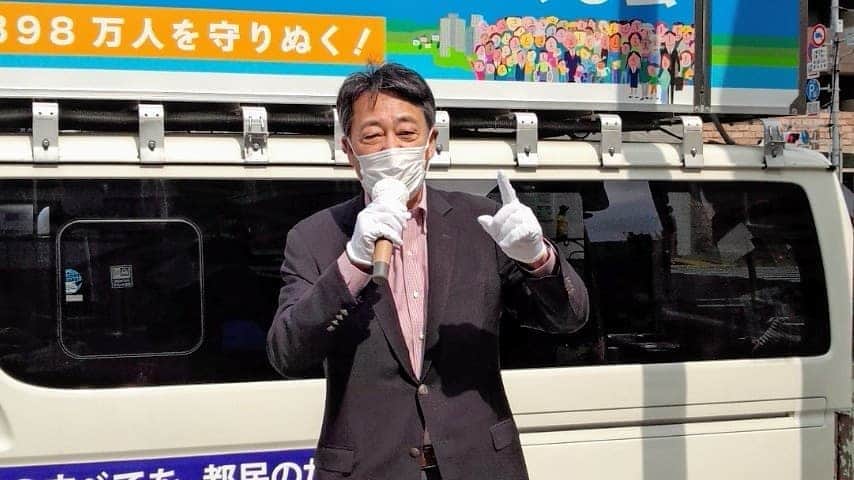 海江田万里さんのインスタグラム写真 - (海江田万里Instagram)「日本全国の往来が自由になった最初の週末、梅雨の合間でお天気も良く、街には多くの人が出ています。 今日は、都知事選宇都宮候補を応援するため、久しぶりに立憲民主党の仲間と街頭でマイクを握りました。 小池都知事が四年前に掲げた７つのゼロ政策は、１つしか達成できていませんし、何より都政を自分中心で動かしている知事には、これ以上任せられません。私は、都民のひとりとして「正直で公平な宇都宮けんじ候補に都政を託したい」と話しました。 期日前投票も始まっていますので、都民の皆さん、ぜひ投票所に足を運んでください。 お声がけ頂いた皆さん、ありがとうございました。  #立憲民主党　#衆議院議員　#海江田万里　#宇都宮けんじさん」6月20日 18時54分 - kaiedabanri
