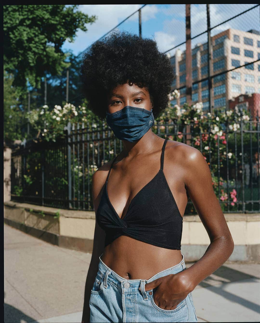 ラグ&ボーンのインスタグラム：「@versace.ve wears the pleat mask, supporting the NAACP.」