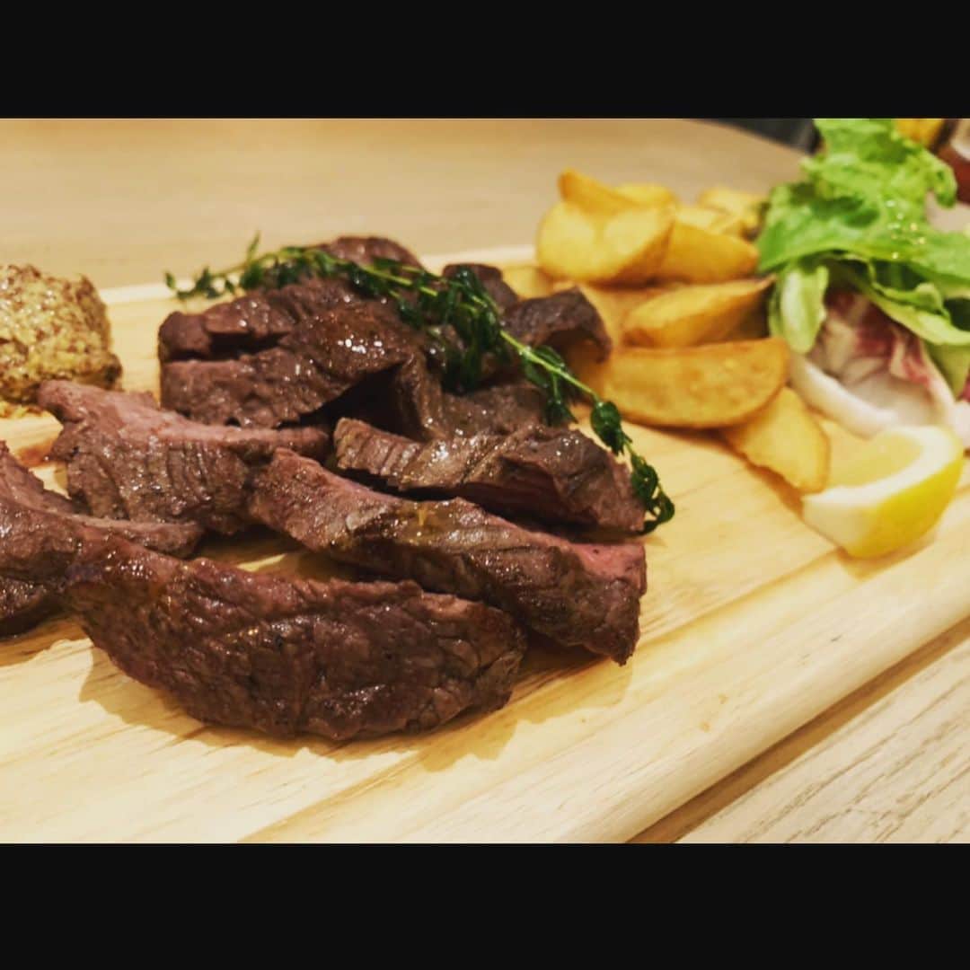 佐藤あり紗のグルメインスタ