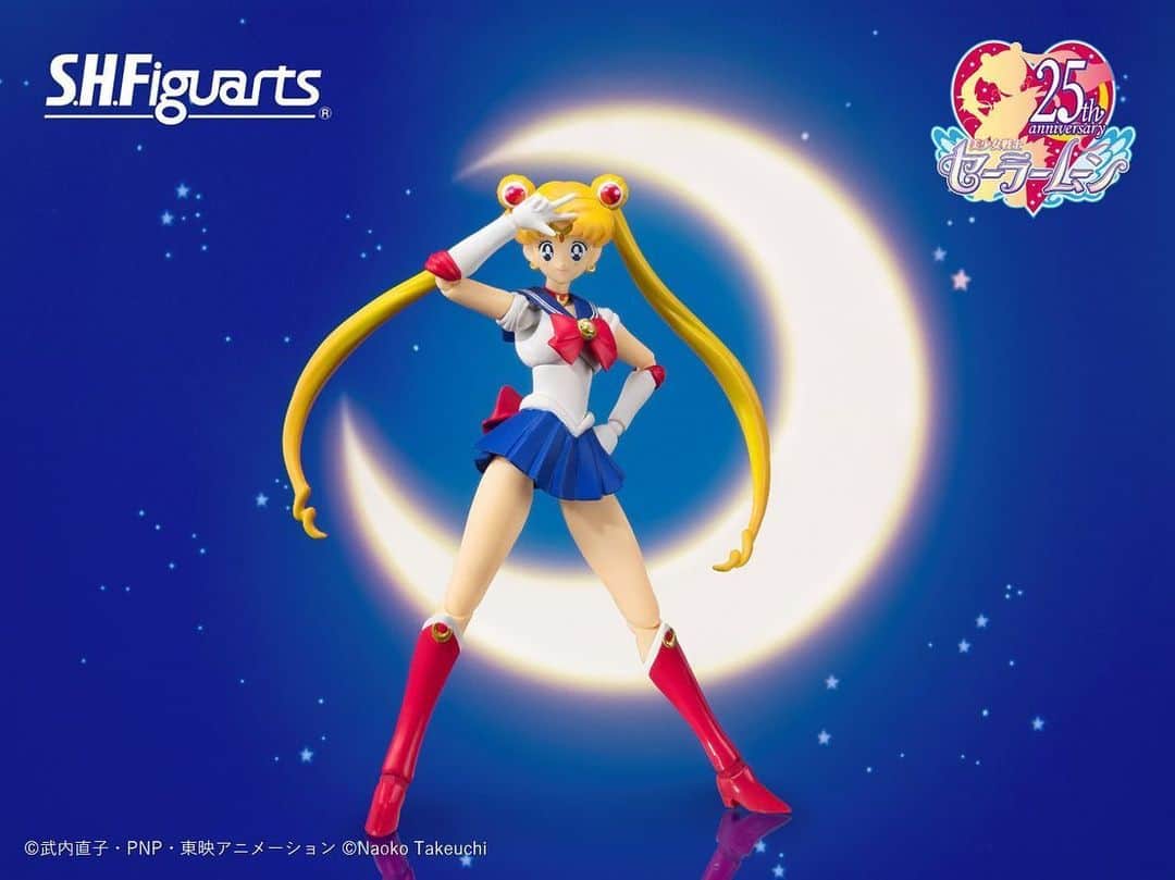 のインスタグラム：「✨🌙 What do ppl think about the new Sailor Moon “animation color” figuarts?! Available for preorder on AmiAmi.com! 🌙✨ #sailormoon #セーラームーン」