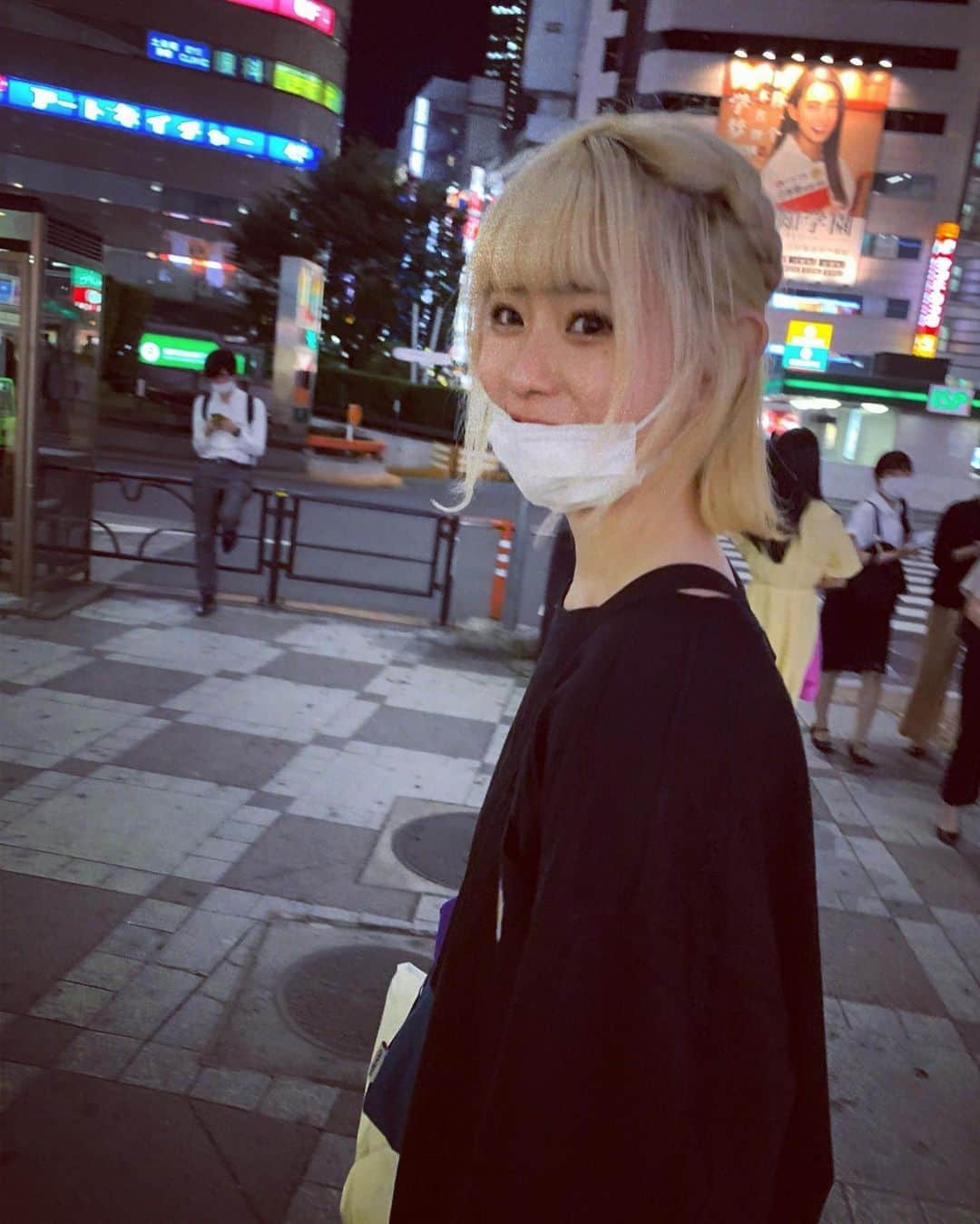 かれんのインスタグラム：「もう好きにしちゃうからいいもんね〜」