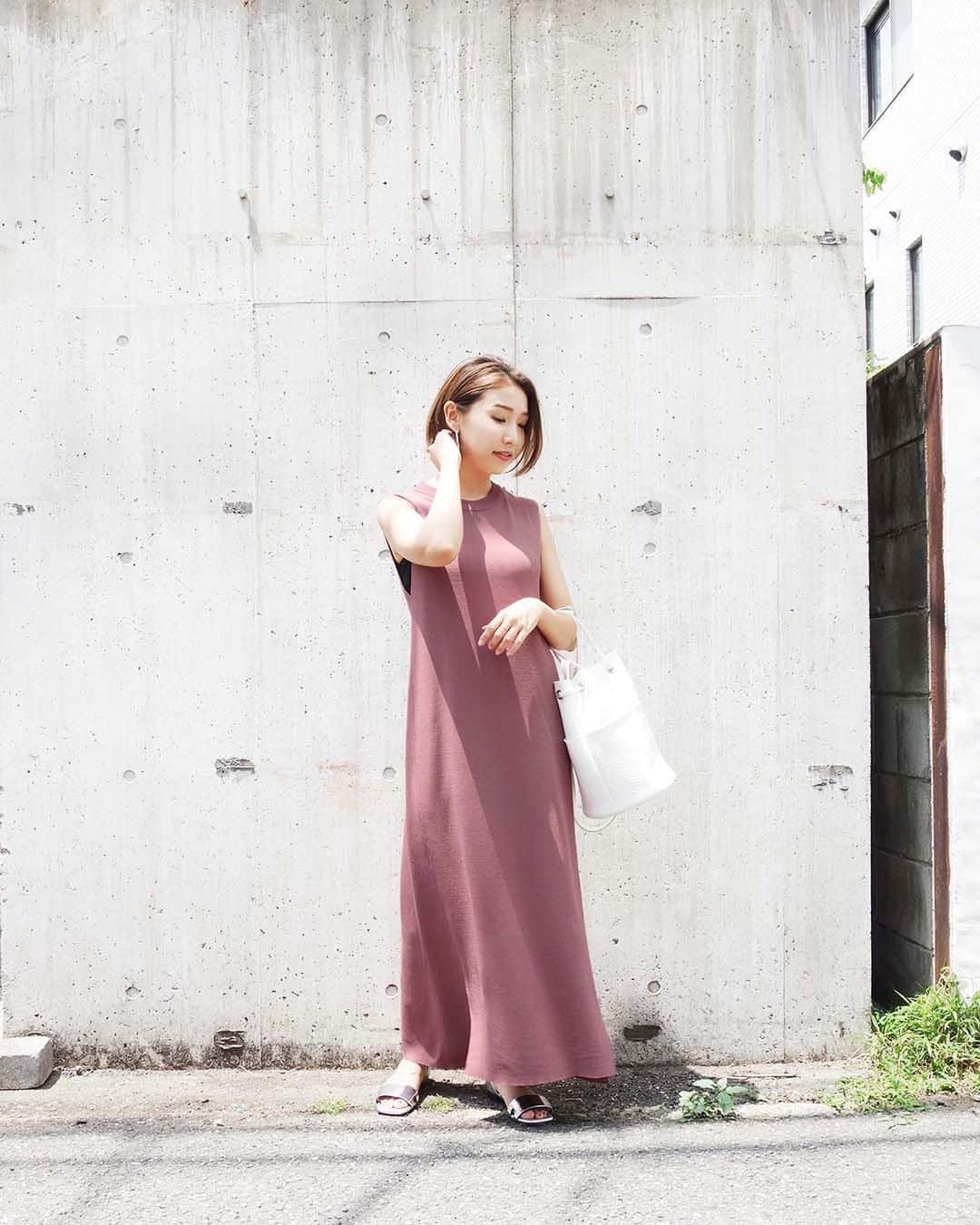 Styledeli Pressさんのインスタグラム写真 Styledeli Pressinstagram Pickup Item 涼感サマーニットロング丈ノースリーブワンピース Outlet 6 900 Tax 商品番号 ドライローズ ライトモカ 毎年大好評