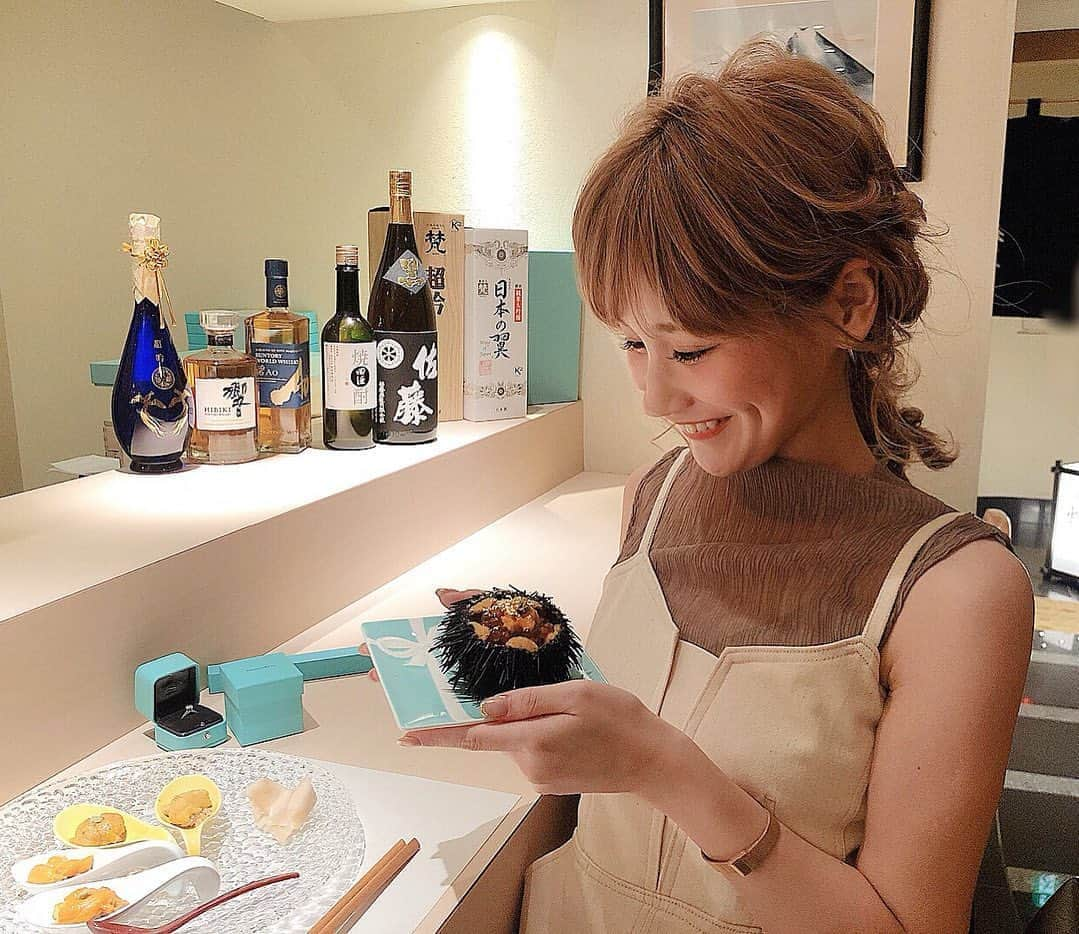 都築青空さんのインスタグラム写真 - (都築青空Instagram)「鮨 水月 × Tiffany & Co. @sushi_mizuki_ 🍣 . .  #鮨水月  #鮨水月六本木 #鮨 #六本木ディナー #六本木グルメ #tiffanyandco #Tiffany #ティファニー」6月20日 23時50分 - aozora723