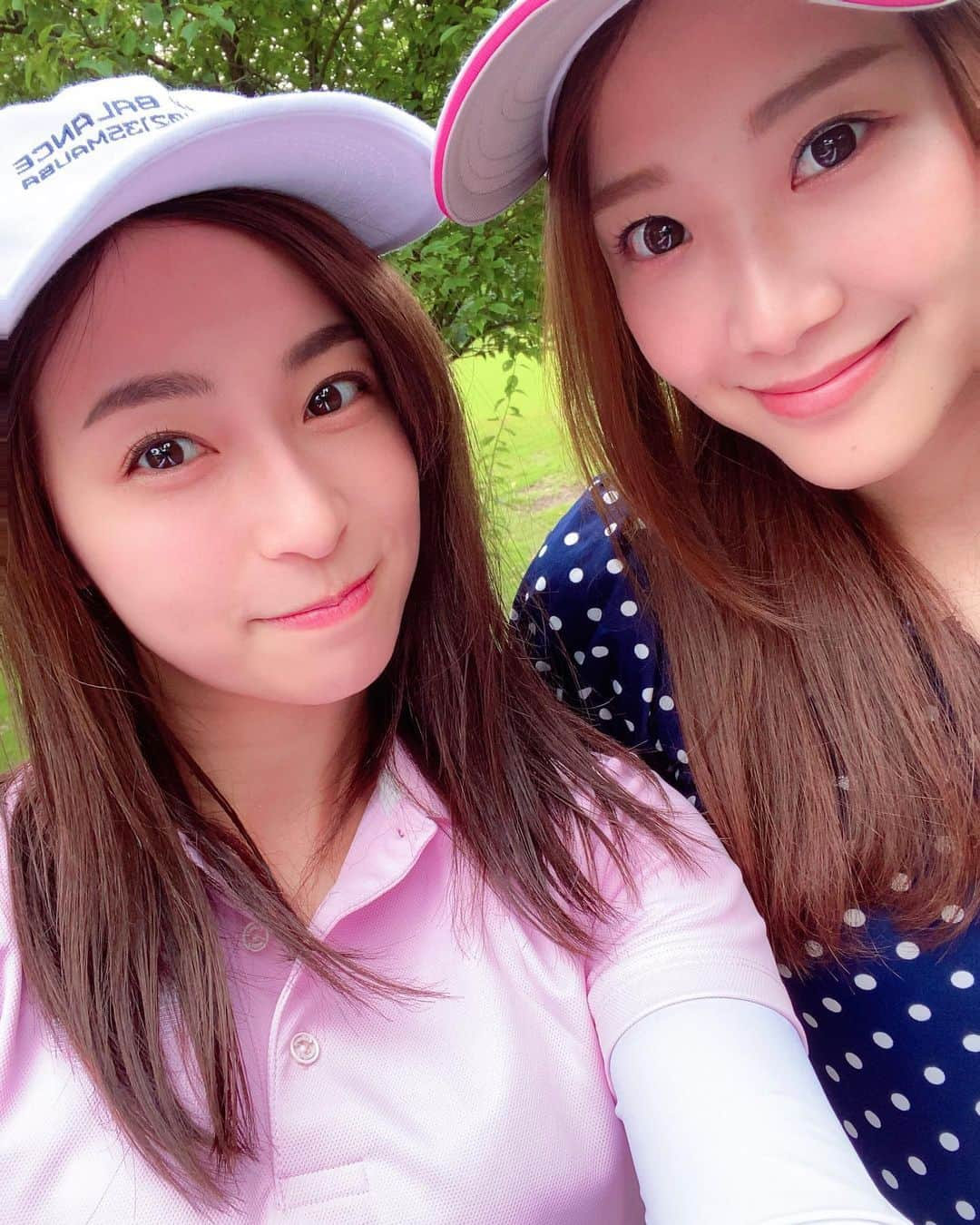 原明日夏さんのインスタグラム写真 - (原明日夏Instagram)「仲良しかおちゃんとゴルフ行ったときの🏌️‍♀️﻿ ﻿ 前半調子悪すぎてやっと後半飛ぶようになってきた！と思ったらドライバー折れるしもう心が折れました。笑﻿ ﻿ 3枚目はもう疲れ果ててるところです🤣﻿ ﻿ ゴルフって集中力と気持ちも大事ですね🤔﻿ ﻿  #ゴルフ #ゴルフ練習中 #ゴルフ女子 とか言ってみたいけど程遠い…」6月20日 23時48分 - hara.as