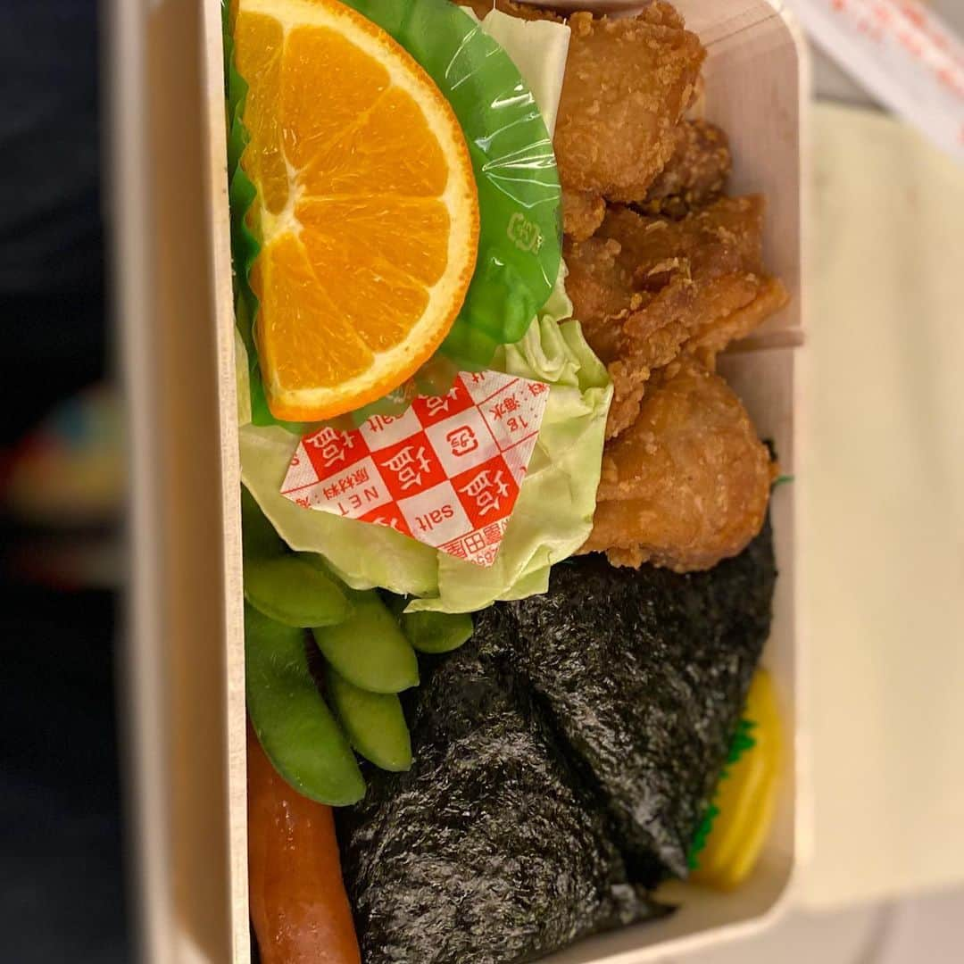 山根良顕さんのインスタグラム写真 - (山根良顕Instagram)「若鶏むすび食べたいなぁー 昔よりもっとタンパク質と思って食べられるー ほんと食べたいなぁー #むさし　#若鶏むすび」6月21日 0時37分 - ungirls_yamane