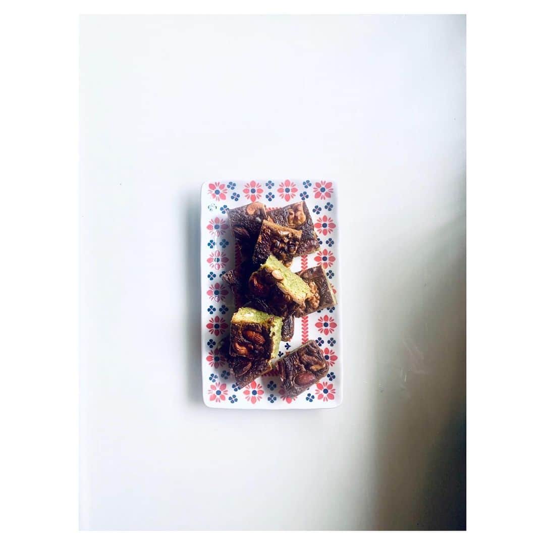 小林由佳さんのインスタグラム写真 - (小林由佳Instagram)「▷抹茶ブラウニー×チョコレートブラウニー」6月21日 1時08分 - yuca_tan