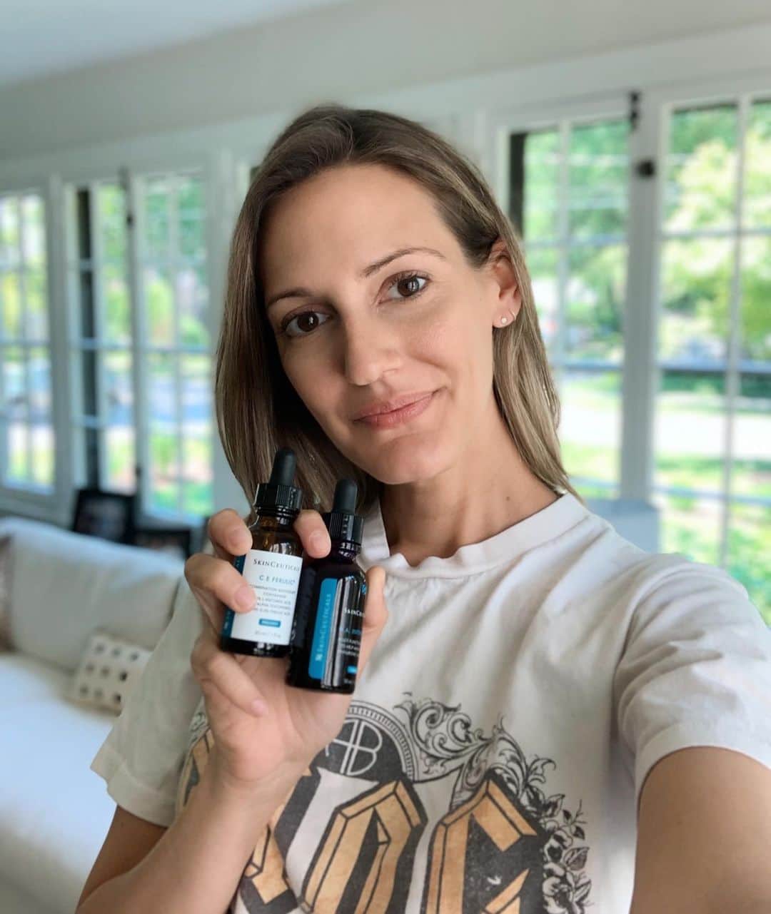 Anna Jane Wisniewskiのインスタグラム