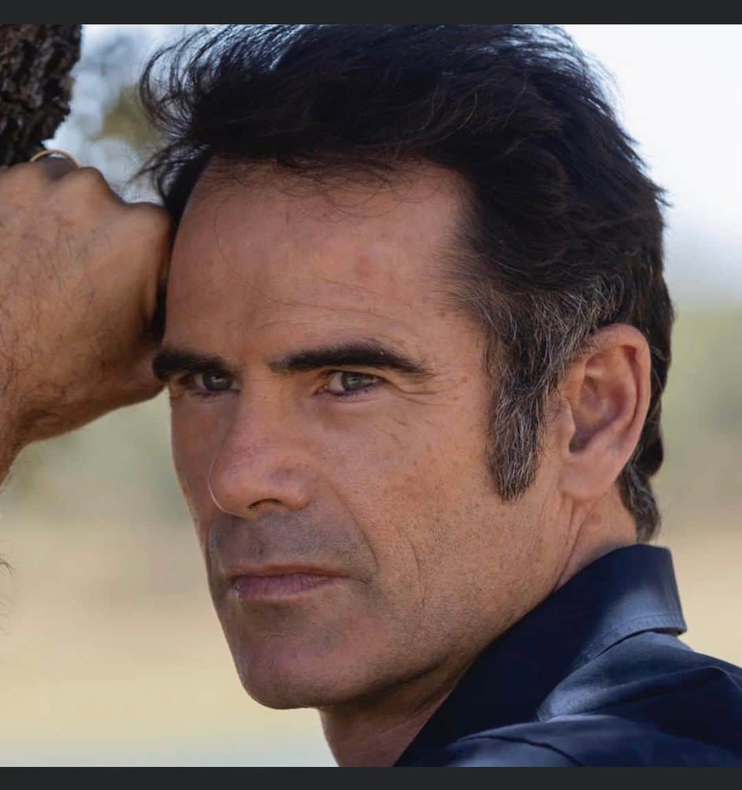 ダニエラ・ルーアのインスタグラム：「Hoje é dia triste, muito triste. Todo o meu carinho para a família do Pedro 🖤 #pedrolima」