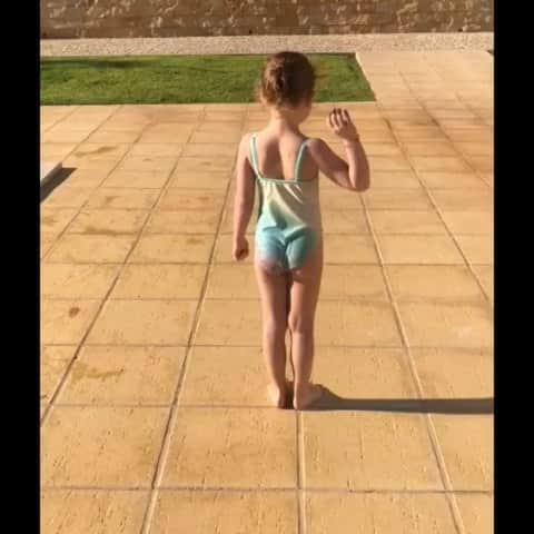 ジョアン・モンテイロのインスタグラム：「It doesn't get any better than this 👱‍♀️💃😘😘」