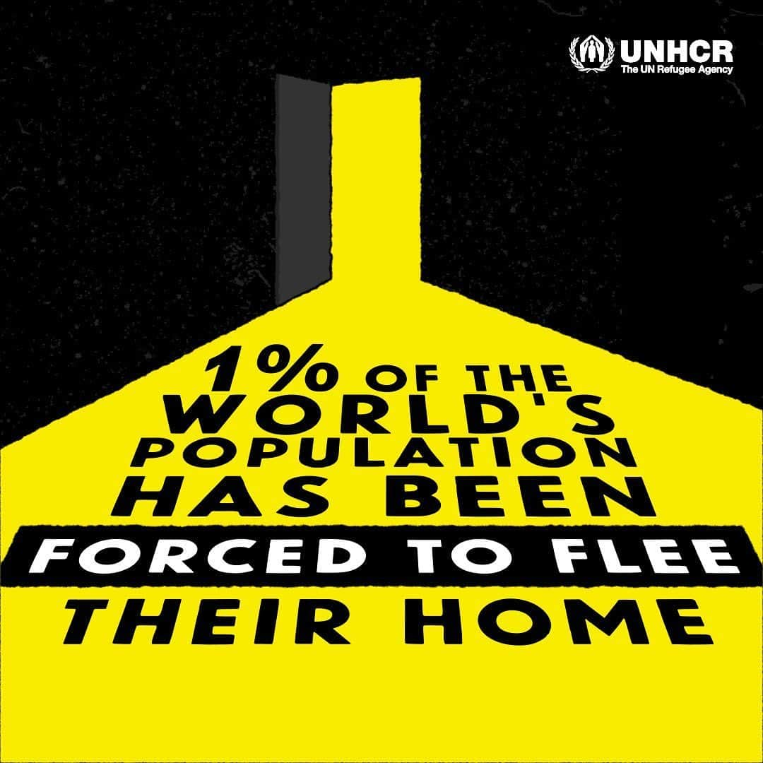 ベン・スティラーのインスタグラム：「Hard to believe that 1% of humanity have now been forced to flee home. But they cannot lose hope too. Displaced people around the world need our solidarity and support more than ever - especially in the time of #COVID19.  Please follow @refugees now to see how you can help.  #WorldRefugeeDay #WithRefugees #UNHCR」