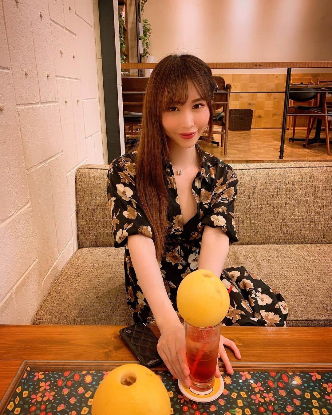 橘芹那のグルメインスタ