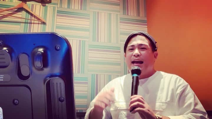 大野大輔のインスタグラム：「#１日1曲#５日目#superfly#愛を込めて花束を」