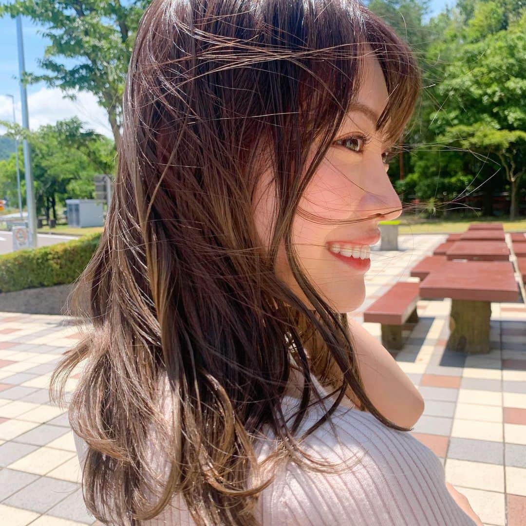 高木由梨奈さんのインスタグラム写真 - (高木由梨奈Instagram)「ハイライトもまだ若干残ってて今の髪色お気に入りすぎる💜」6月21日 14時32分 - yurina_takagi