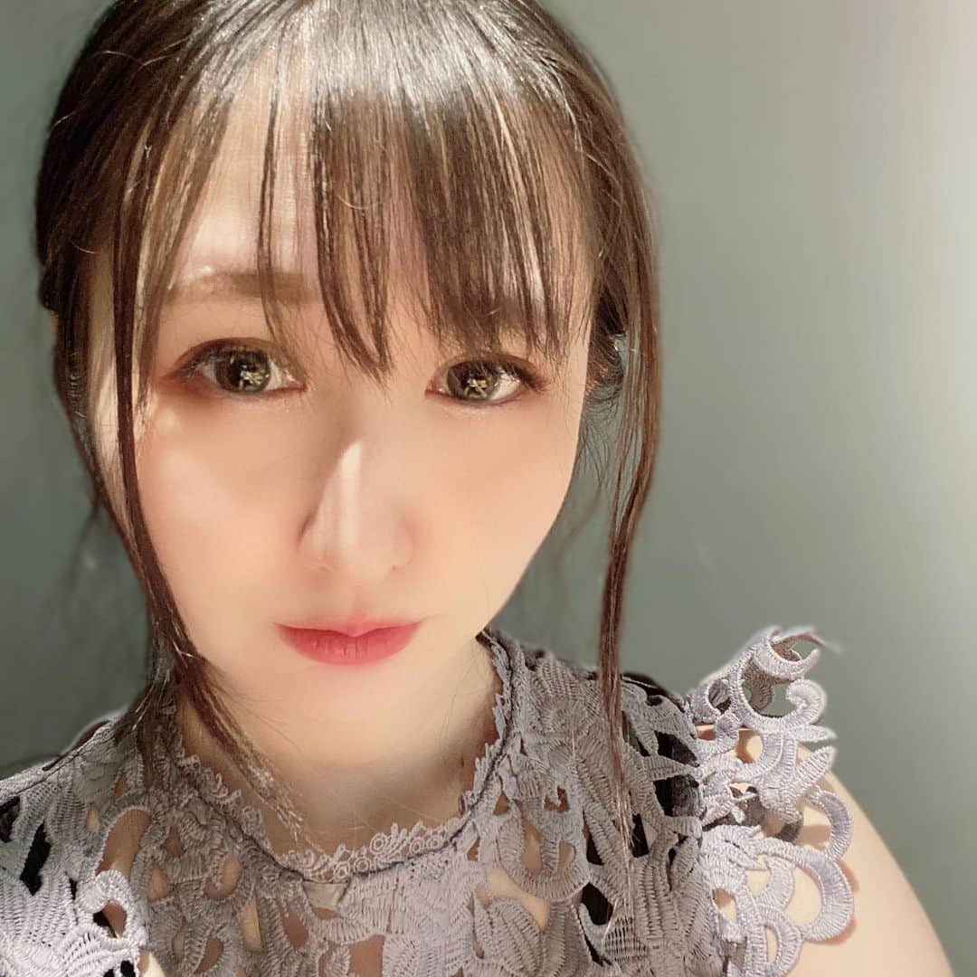 大谷咲子のインスタグラム：「ストーリーでしか息してなかったのですが生きてます✨ ストーリーほぼ毎日更新してアーカイブも残してるからよかったら見てくださいね🥰 ツイッタラーなのでストーリーくらいが向いてるみたいです。  ワンピースは　#snidel」