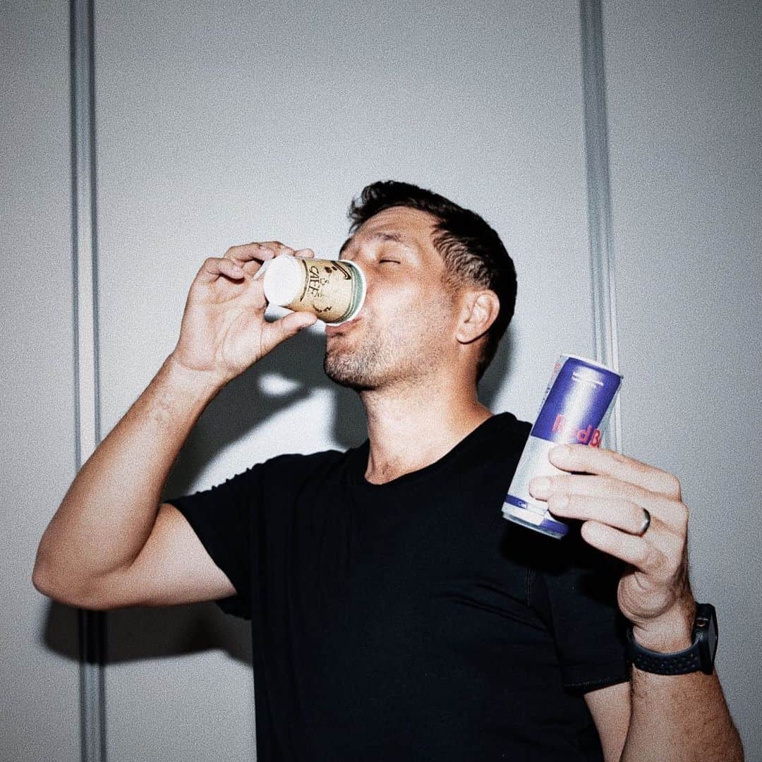 ユナイテッドのインスタグラム：「Before and after drinking a coffee and a Red Bull. Happy Birthday @jadgillies1, we love you!」