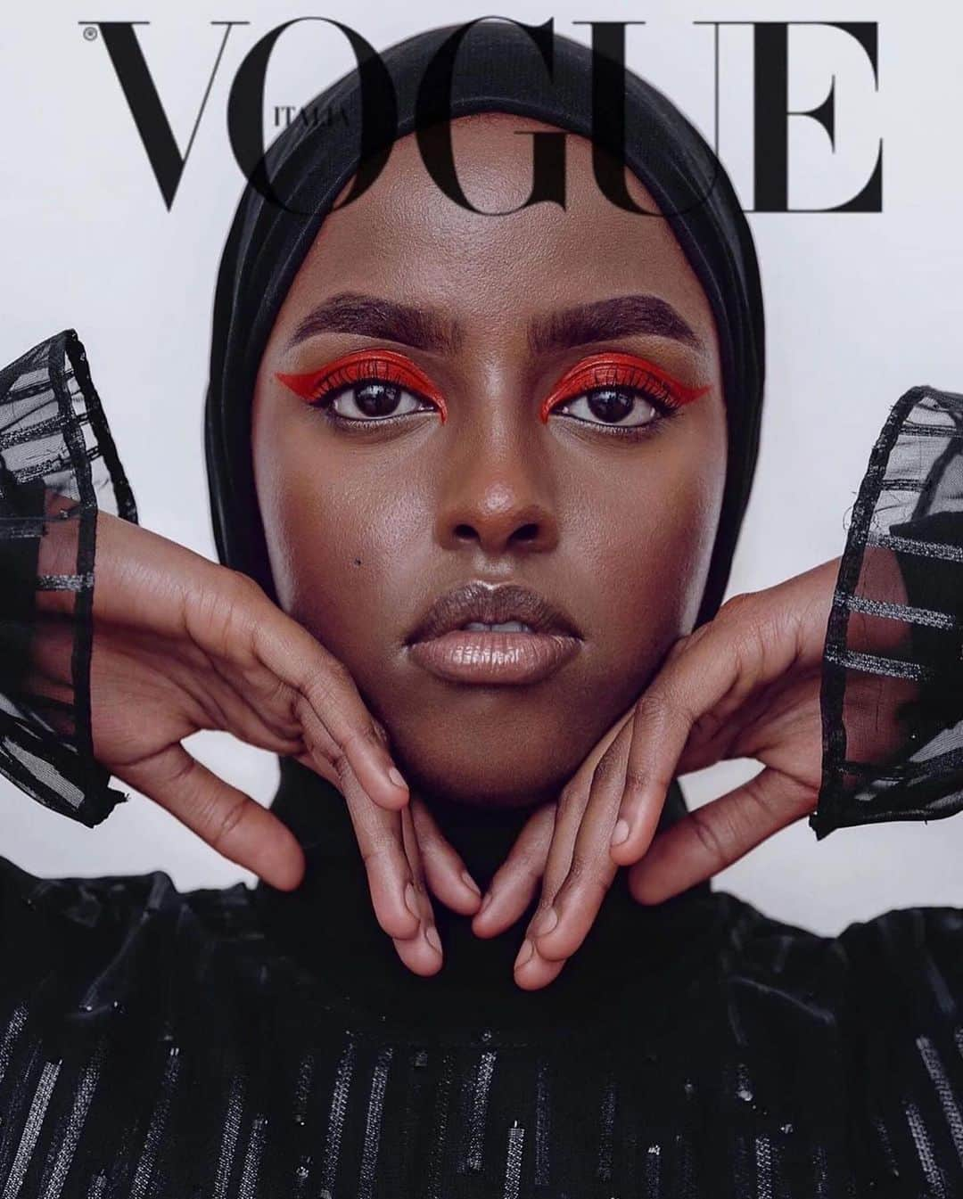 E! Onlineさんのインスタグラム写真 - (E! OnlineInstagram)「The viral #VogueChallenge uplifts creatives who were historically excluded from the fashion conversation and challenges the Eurocentric norms of traditional U.S. Vogue covers. ✨ (📷:@culvin/@la_xre/@yumnammakeup/@photoman254)」6月21日 7時47分 - enews