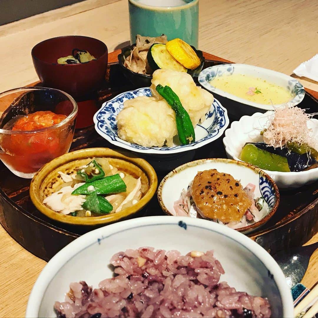 間々田佳子のグルメインスタ