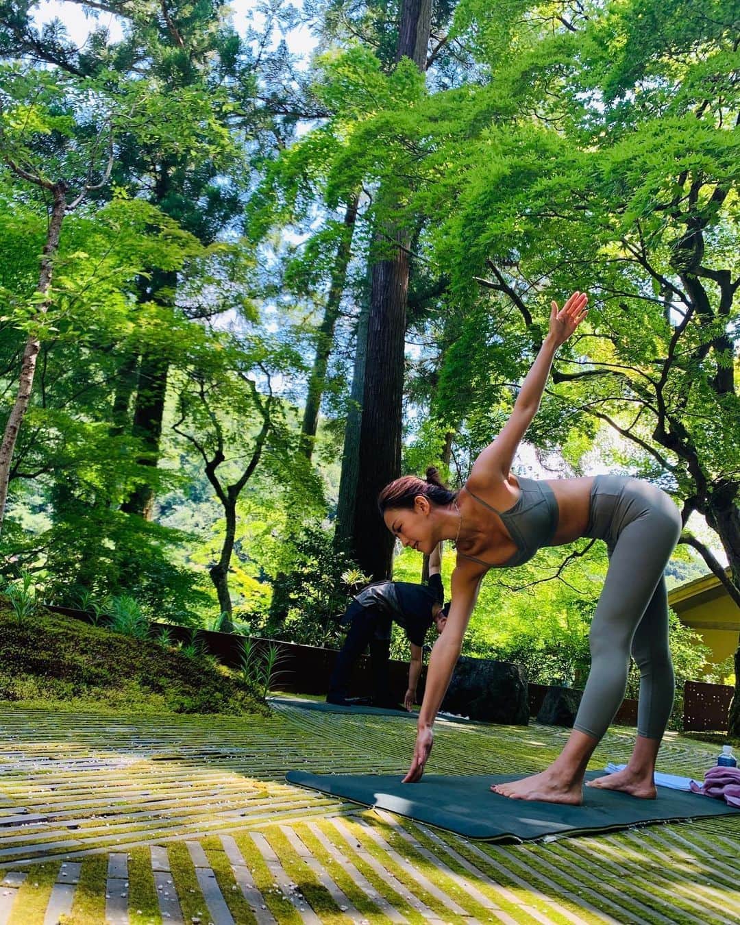 西内ひろのグルメインスタ