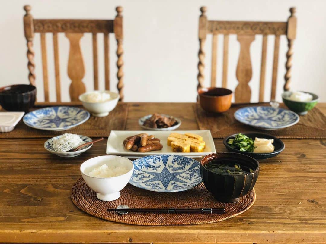 のインスタグラム：「日曜日のゆっくり朝ご飯でした✨ ・ 皆様もよい休日を✨✨ ・ #朝ご飯 #休日 #instagood #food #love #셀스타그램 #셀피 #셀카 #일상 #데일리 #뷰티 #미용 #좋아요 #아침밥 #아침 #マヤのごはん」