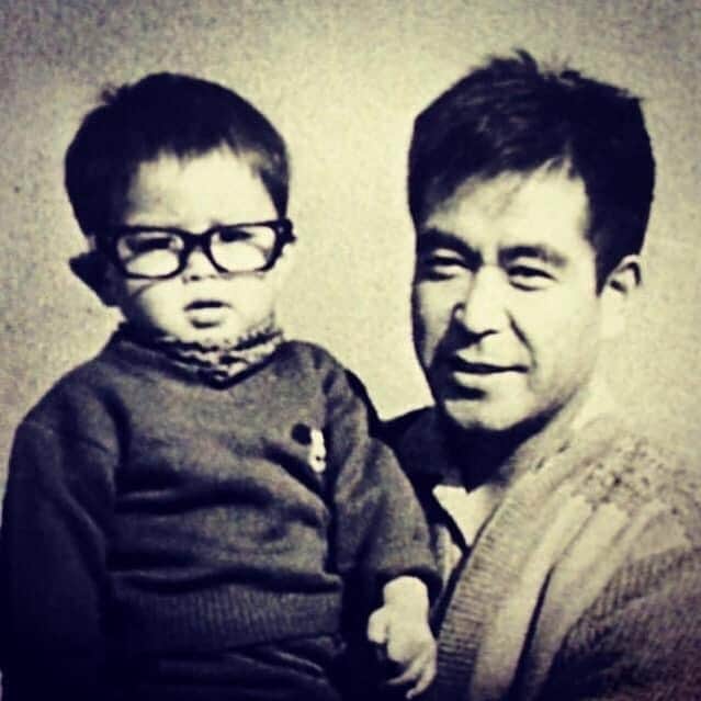宙也さんのインスタグラム写真 - (宙也Instagram)「父の日。眼鏡はおそらく写真を撮っている叔父のもの。 #fathersday」6月21日 10時52分 - chuya_aquarius