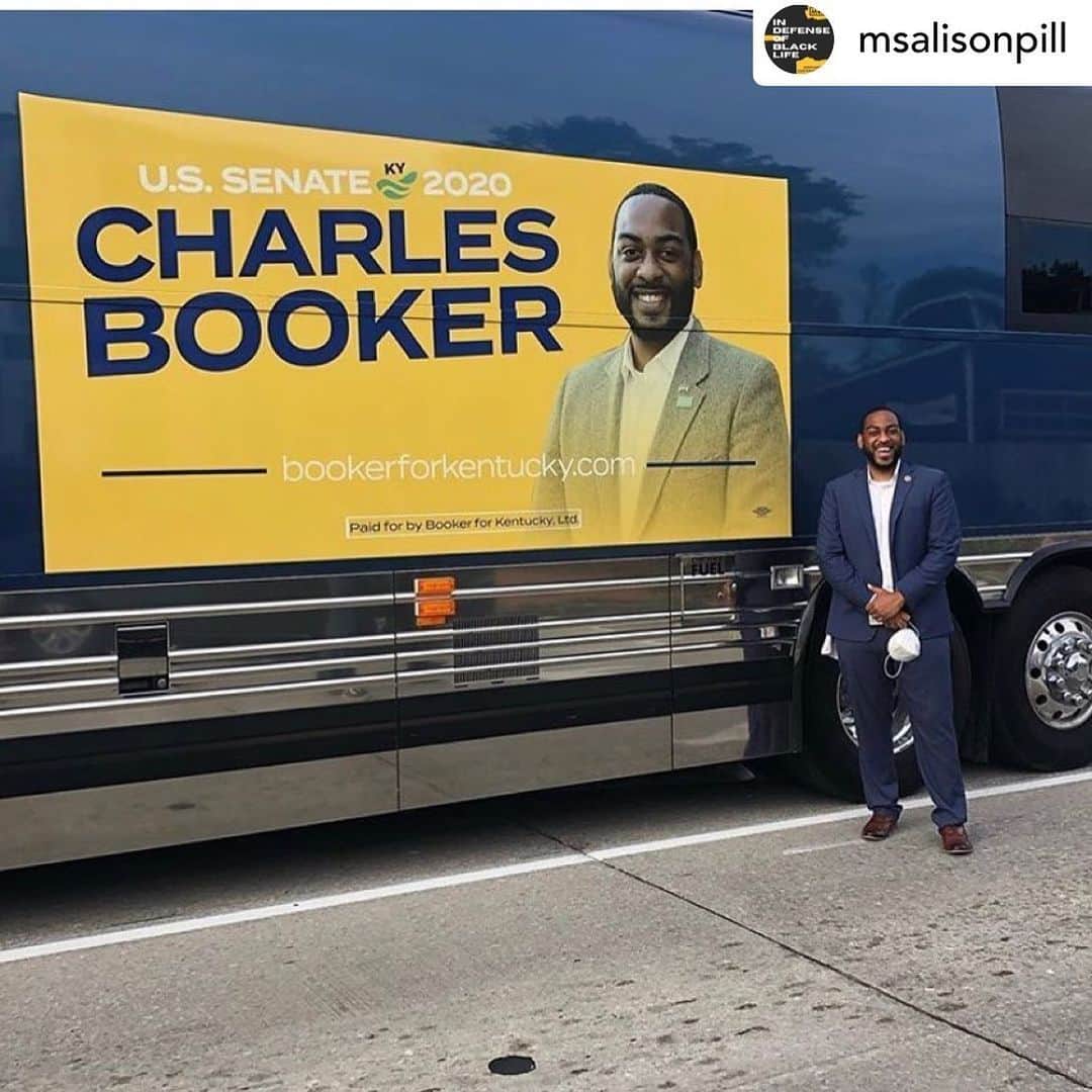 ジョシュア・レナードさんのインスタグラム写真 - (ジョシュア・レナードInstagram)「Posted @withregram • @msalisonpill Hey there. There are so many ways to celebrate Juneteenth, which should be a national holiday because the end of slavery (delayed and denied as it’s been) is something for everyone to celebrate. If you’re not celebrating it, you’re a ‘moral monster’ in the words of James Baldwin. And so. I’m posting some amazing Black candidates who can use your support to change the legislative game and make this an equitable system. Protest works. So does voting (if you’re allowed to do it, and these candidates are very aware of the attempts to take that right away). They are: @booker4ky who can beat Mitch McConnell. @harrisonjaime who can beat Lindsey Graham. And @jennifercarrollfoy who will be an amazing governor and who has worked on the @eracoalition in her state. If you can, donate. If you can’t, spread the word. Thanks all. Let’s work on Reconstruction for real now.」6月21日 10時55分 - thejoshualeonard