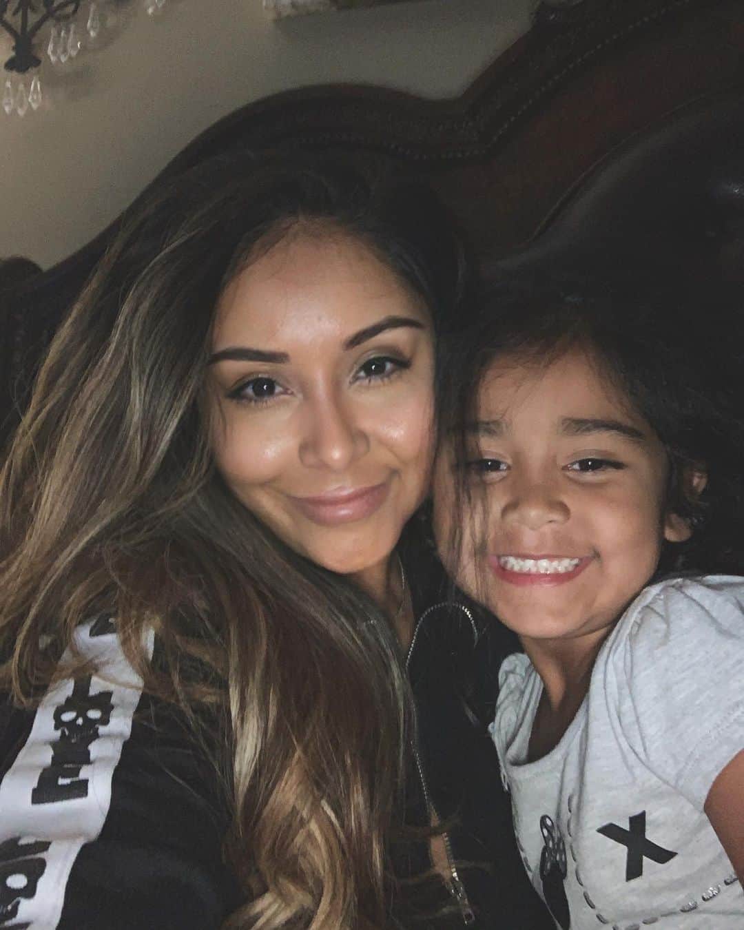 ニコール・ ポリッツィのインスタグラム：「SO PROUD of my mini for leveling up in Cheer! You make me the proudest Mawma every single day!  Keep shining babygirl 🌟 #proudmom #CheerMom」
