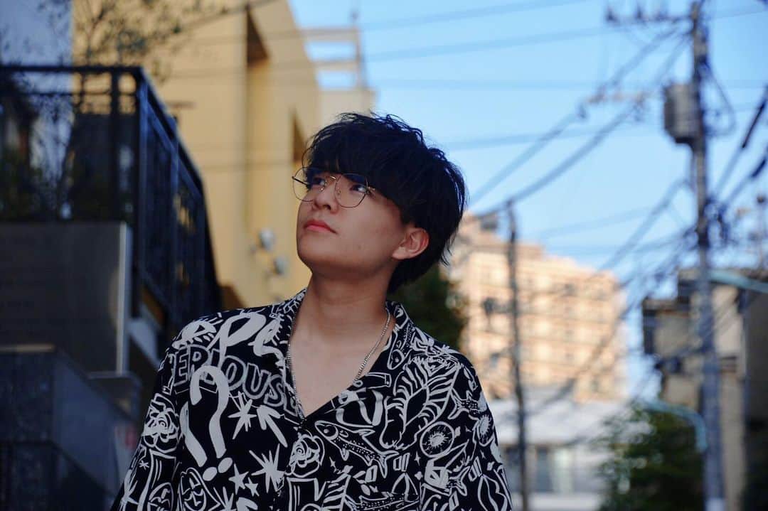 のインスタグラム：「✨早稲美学生作品✨ 22B ササキ　リク #作品撮り #ポートレート#メンズヘアー#ヘアアレンジ #メンズファッション #カメラ#撮影#撮影会#モデル撮影  #カメラ好きな人と繋がりたい #メンズスタイル #ヘアセット #hairarrange #makeup #写真撮ってる人と繋がりたい #model#サロンモデル#サロモ#ヘアメイク#カメラ男子 #写真好きな人と繋がりたい #美容師#美容学生#美容学校#一眼レフ#美容師さんと繋がりたい #美容好きな人と繋がりたい#美容学生と繋がりたい #早稲美#早稲田美容専門学校」