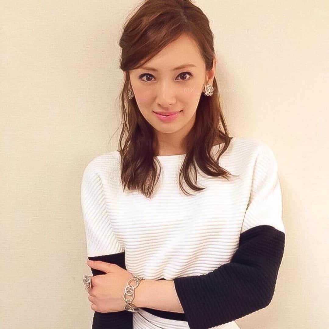 北川景子　ファンアカウントのインスタグラム：「❤︎" #北川景子 #kitagawakeiko #keikokitagawa  #景子さん #景子ちゃん」