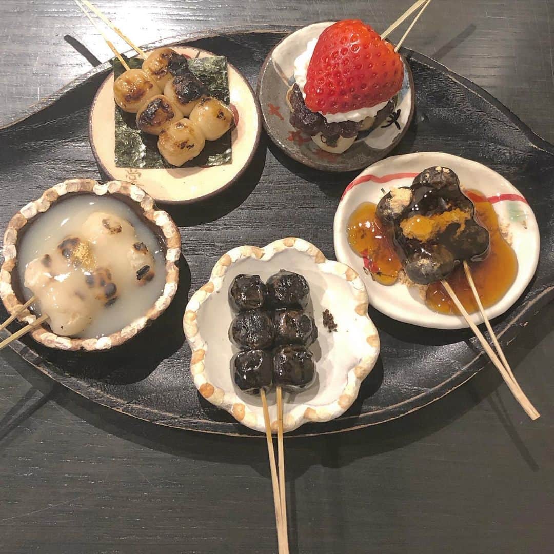 Rinkaのインスタグラム：「冬に行った京都のお団子屋さん🍡  #京都#京都カフェ#京都グルメ#団子#だんご#kyoto#時差投稿#十文堂」
