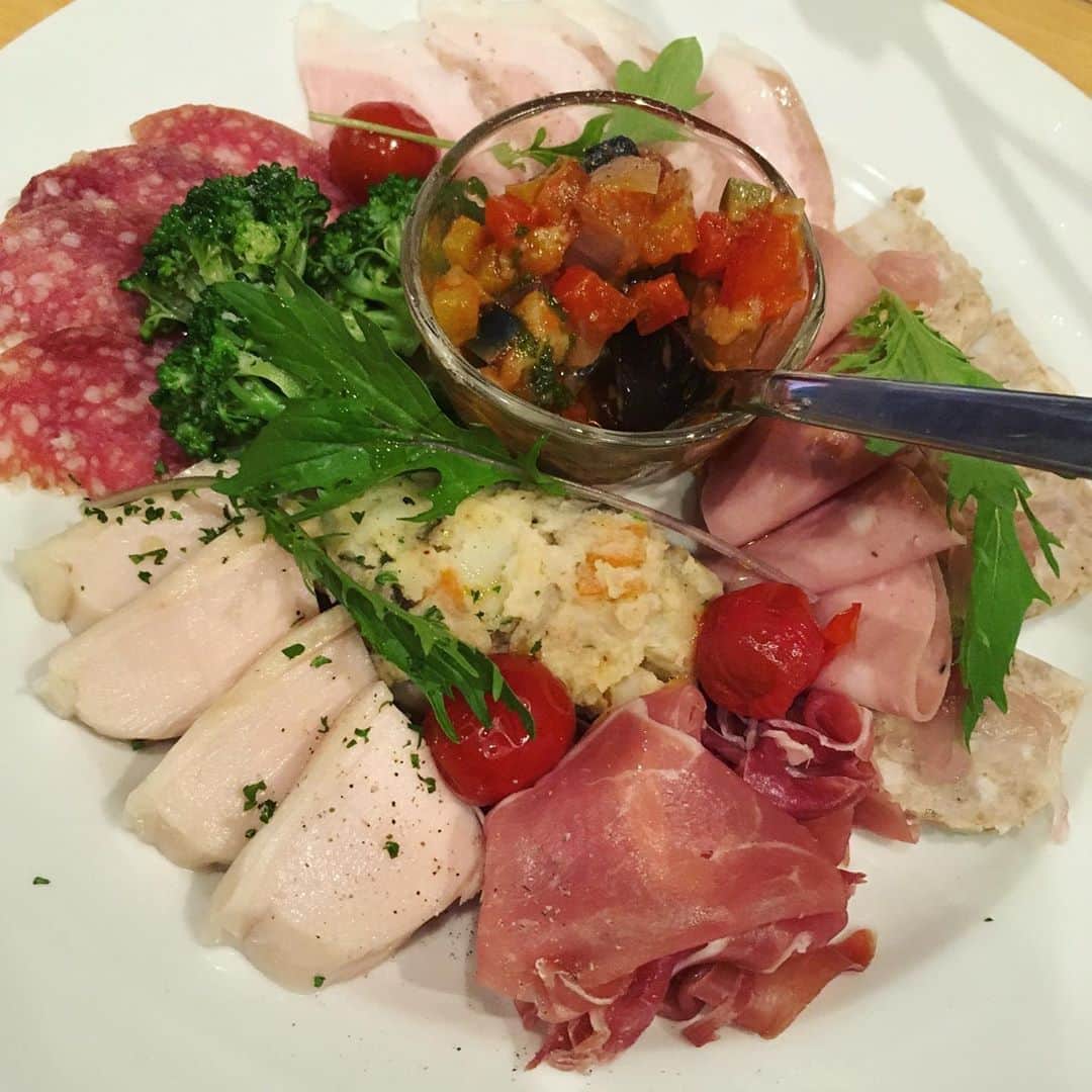 あだち理絵子のグルメインスタ