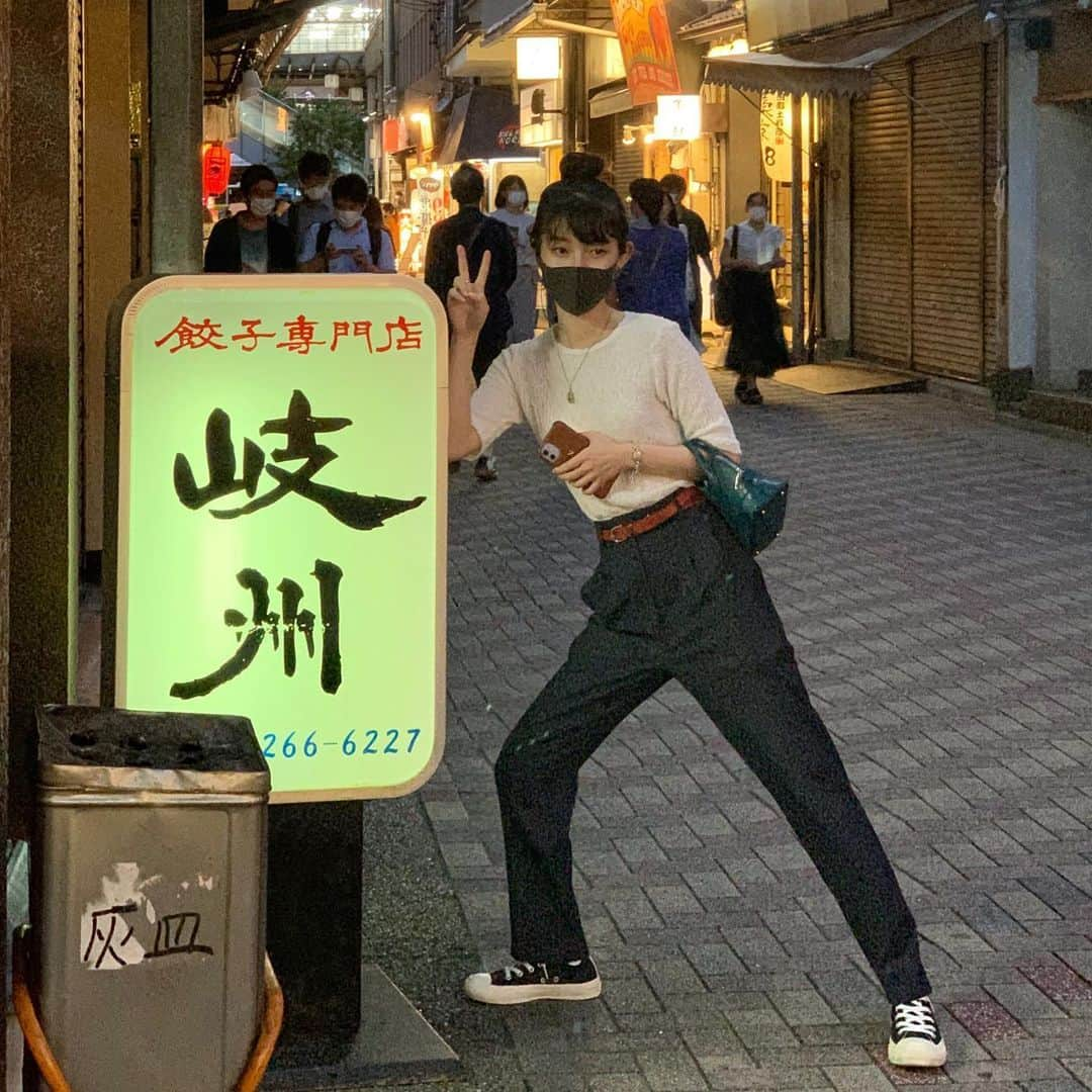 梅村奈央さんのインスタグラム写真 - (梅村奈央Instagram)「朝も昼も夜も毎日餃子が食べたい。🥟✌🏻 そろそろ夢に餃子が出てきそう笑 #餃子 #鍋貼 #岐州」6月21日 23時46分 - umemuranao