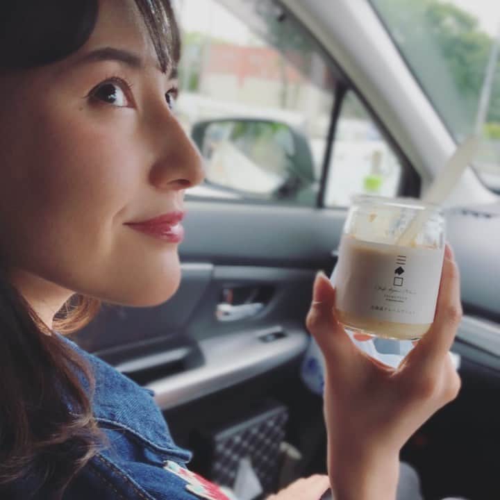 松本リコのインスタグラム：「・ ・ ・ ・ 父の日♪♪♪ 大好きなパパへクレームブリュレを お姉ちゃんと贈ったよ♡ I Love you 3000...♡ ・ ・ ・ #japanesegirl #japangirl  #japanesemodel #japanmodel #yahoo #お洒落 #インスタグラマー  #インフルエンサー #撮影 #ハーフ顔 #ハーフモデル #fashion #通販モデル #ファッション #楽天 #通販 #父の日 #fathersday #fathersdaygifts」