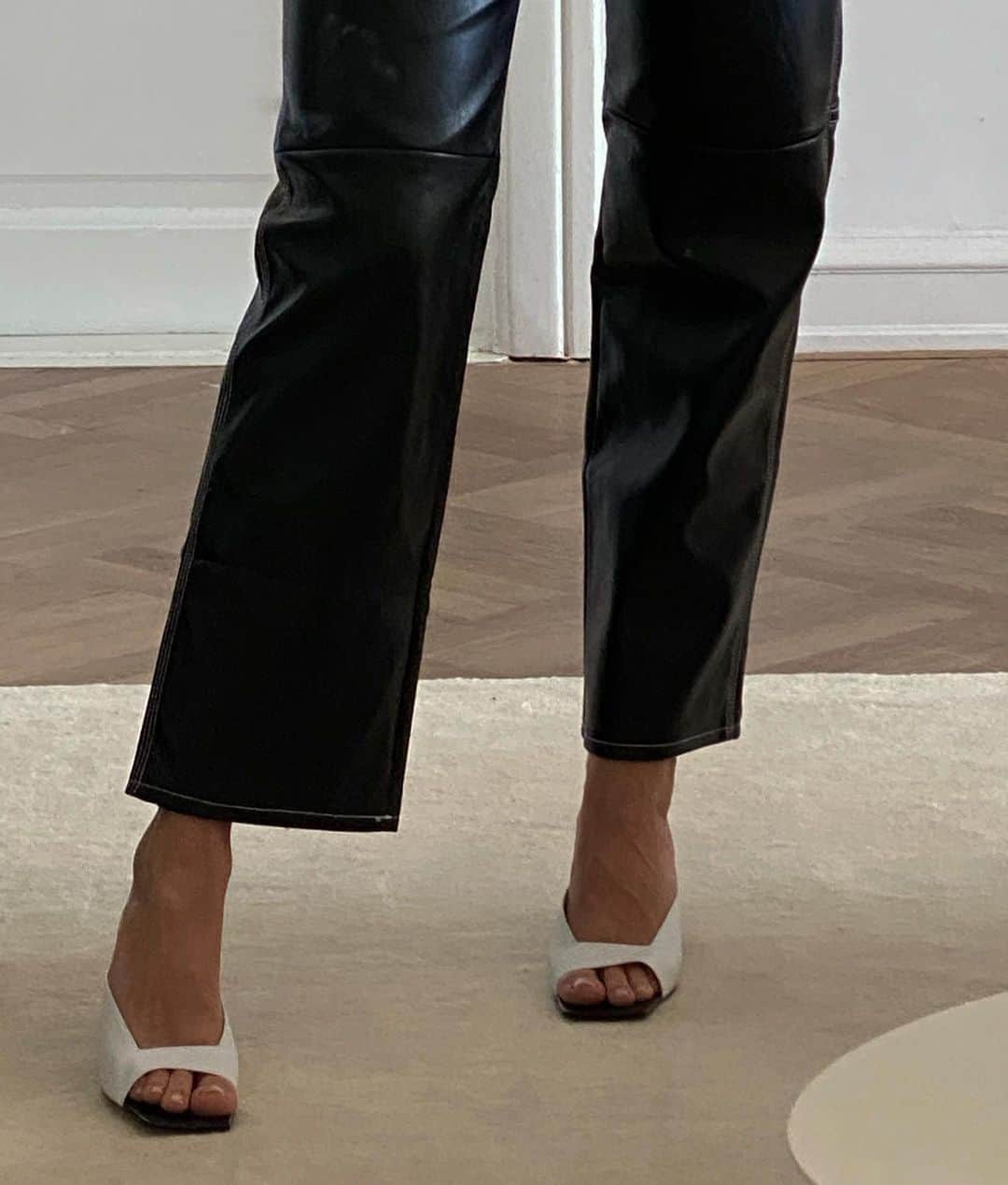 Mathilde Goehlerのインスタグラム：「Reklame..」