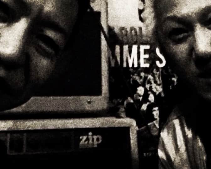 イマイアキノブのインスタグラム：「🥀素晴らしい夜になったと思う 君と逢う新宿 volume 19 @ KAVACH⚡︎YA 6.20 ‘20 鈴木純也 イマイアキノブ  #kavach⚡︎ya  #鈴木純也 #イマイアキノブ #imaiakinobu」