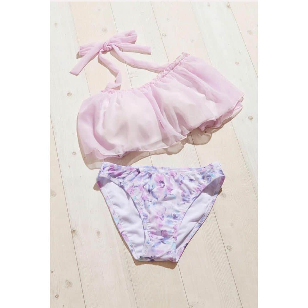 レッセ・パッセルームさんのインスタグラム写真 - (レッセ・パッセルームInstagram)「swim wear👙﻿ ﻿ 発売直後、完売アイテムも多いので﻿ お早めにcheck💓﻿ ﻿ @laisse_passe ☑︎ ニュアンスフラワー水着3点SET﻿ ¥18,700(税込)﻿ ﻿ ﻿ #laissepasse  #レッセパッセ﻿ #swimwear﻿ #オリジナル水着﻿ #summer﻿ #2020ss」6月21日 15時47分 - laissepasse.onlinestore