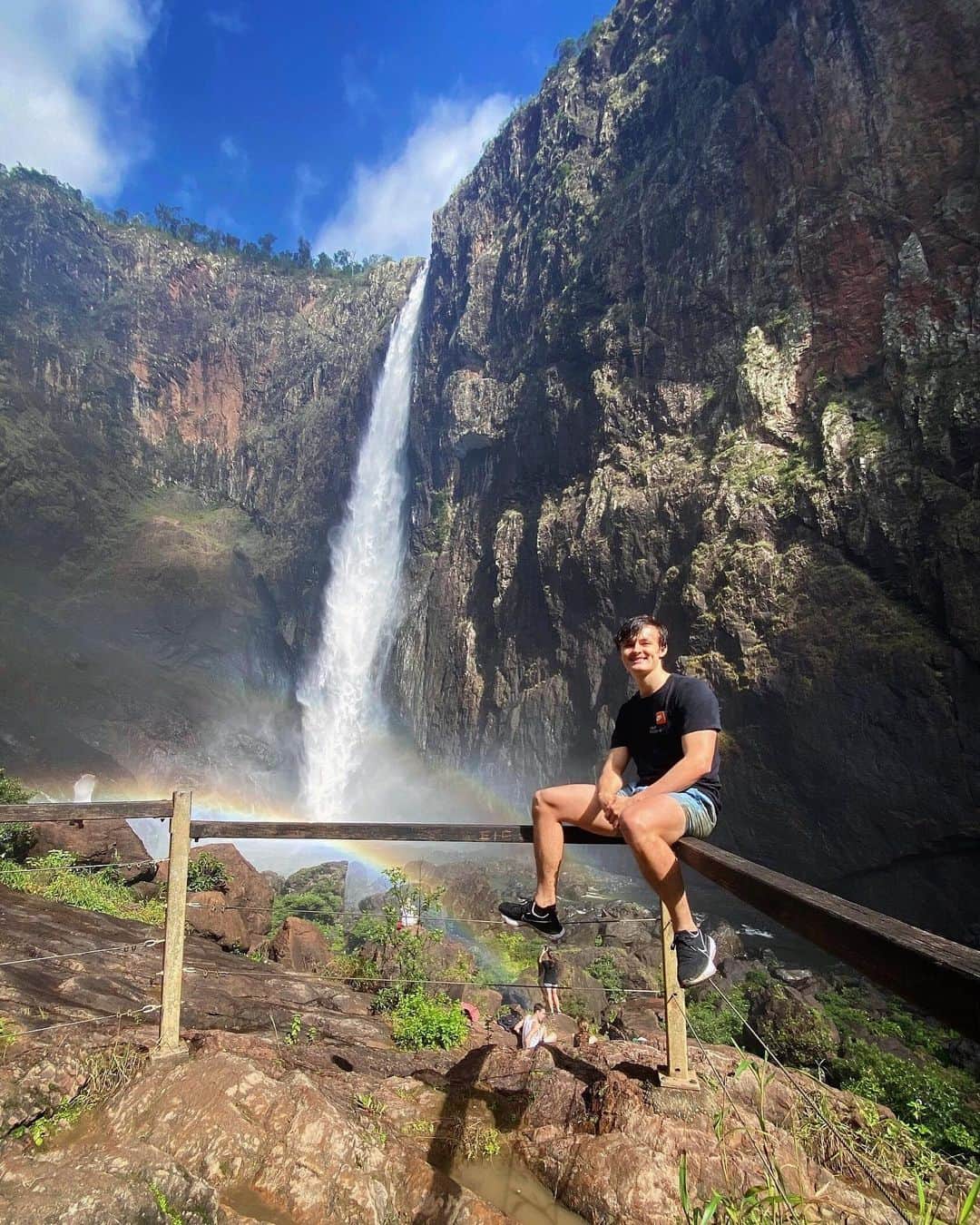 ジェイク・ドランさんのインスタグラム写真 - (ジェイク・ドランInstagram)「Went chasing waterfalls without @jascha_coetser 🏞 #wallamanfalls」6月21日 16時49分 - jake_doran
