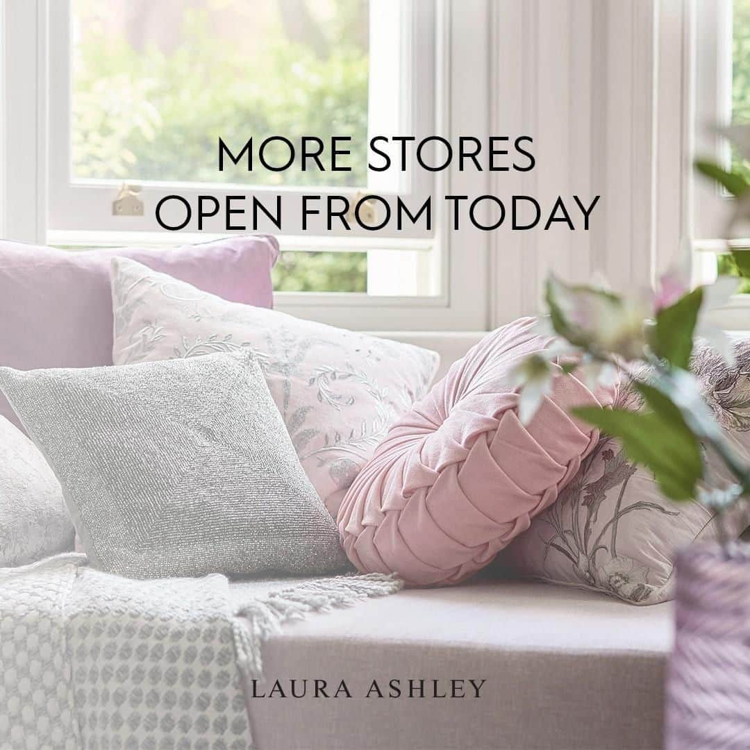 ローラアシュレイのインスタグラム：「More stores are reopening today as part of our phased reopening process. We’re delighted to safely welcome you back in the following stores from today, Sunday 21st June:⁣ ⁣ -Barnstaple⁣ -Beccles⁣ -Cambridge⁣ -Darlington⁣ -Ilkley⁣ -Kendal⁣ -Leicester⁣ -Manchester Barton Square⁣ -Newbury⁣ -Newcastle under Lyme⁣ -Petersfield⁣ -Saffron Walden⁣ -Sheffield Archer Rd⁣ -Skipton⁣ -Solihull⁣ -South Woodford⁣ -Stafford⁣ -Sutton Coldfield⁣ -Swindon⁣ -Tunbridge Wells⁣ -Wilmslow⁣ -Woodbridge⁣ -Worcester ⁣ ⁣ Opening and closing times may vary during this reopening period, please check our website before visiting: lauraashley.com/store-locator」
