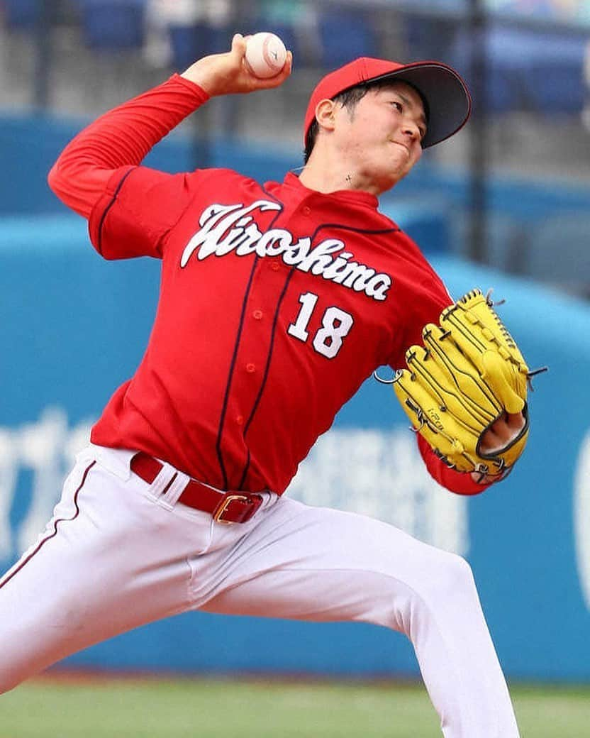 地方民のカープ女子のインスタグラム：「･ まけほー😭😭 ･ 森下くん、プロ初先発初勝利ならず🥺💨 ･ でも今後に大期待できるピッチング⚾️ 素晴らしすぎた😆👏👏 ･ #広島東洋カープ#広島カープ#カープ#carp #森下暢仁  #写真はスポニチさんより」