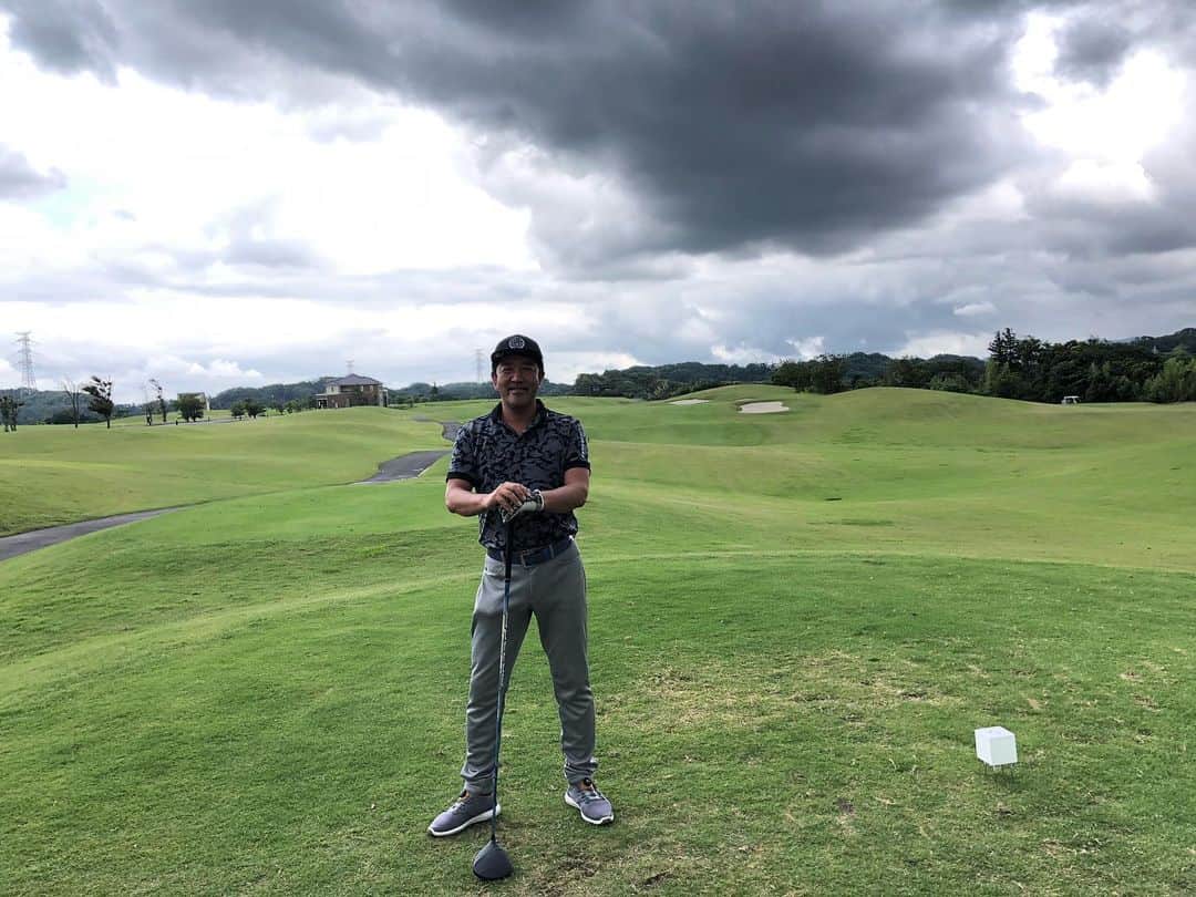 黒岩唯一さんのインスタグラム写真 - (黒岩唯一Instagram)「GOLF⛳️ FUN!! #golf  #fun」6月21日 18時29分 - tadakazukuroiwa
