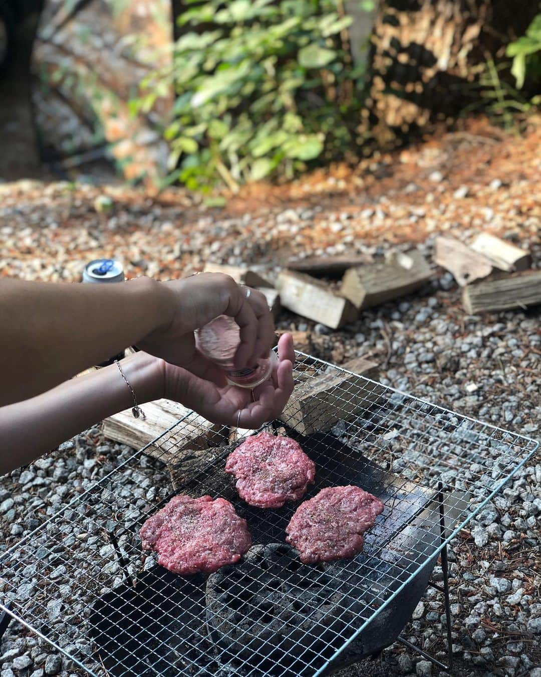 ハン・ソナさんのインスタグラム写真 - (ハン・ソナInstagram)「삼시세끼?네끼?다섯끼? @itsmishk 🍳🥦🥕🥩🍔 금손우런니🙌🤍」6月21日 18時22分 - shh_daily