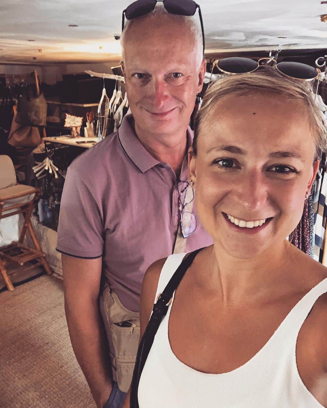 セレーナ・ピークのインスタグラム：「Happy Father’s Day to my all time Hero ❤️」
