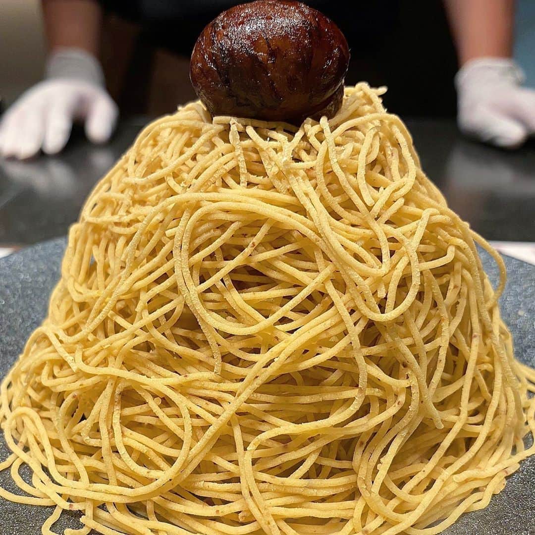 里井真由美のグルメインスタ