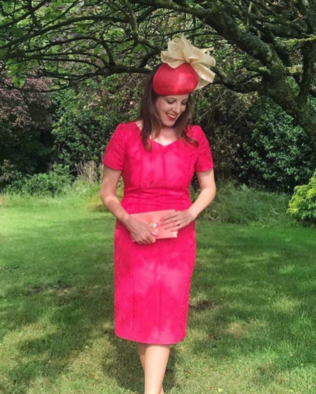 キャロライン チャールズさんのインスタグラム写真 - (キャロライン チャールズInstagram)「What a wonderful Royal Ascot week it has been! Behind closed doors for the first time, it has been most different to the usual celebrations as we know it 🇬🇧🐎🎩 But with so many ladies joining in the fun & dressing up at home, we have thoroughly enjoyed seeing all of the wonderful outfits & supporting an important cause. The @theladysmaid has been busy all week preparing beautiful style inspiration for everyone to enjoy from their homes 👏🏼 Our 25% special code THELADYSMAID25 is running until the end of June, alongside 10% from sales going to the Ascot at Home frontline charities 🌈  #styledwiththanks #royalascot #royalascot2020 #ascot #fashion #britishfashion #british #britishdesigner #style #styleinspo #styleinspiration #fashionstyle #occasionwear #occasion #dresscoat #london #england #designer #fashiondesigner #fashionista #ootd #ootdfashion #styledwiththanks🌈」6月21日 19時12分 - carolinecharleslondon