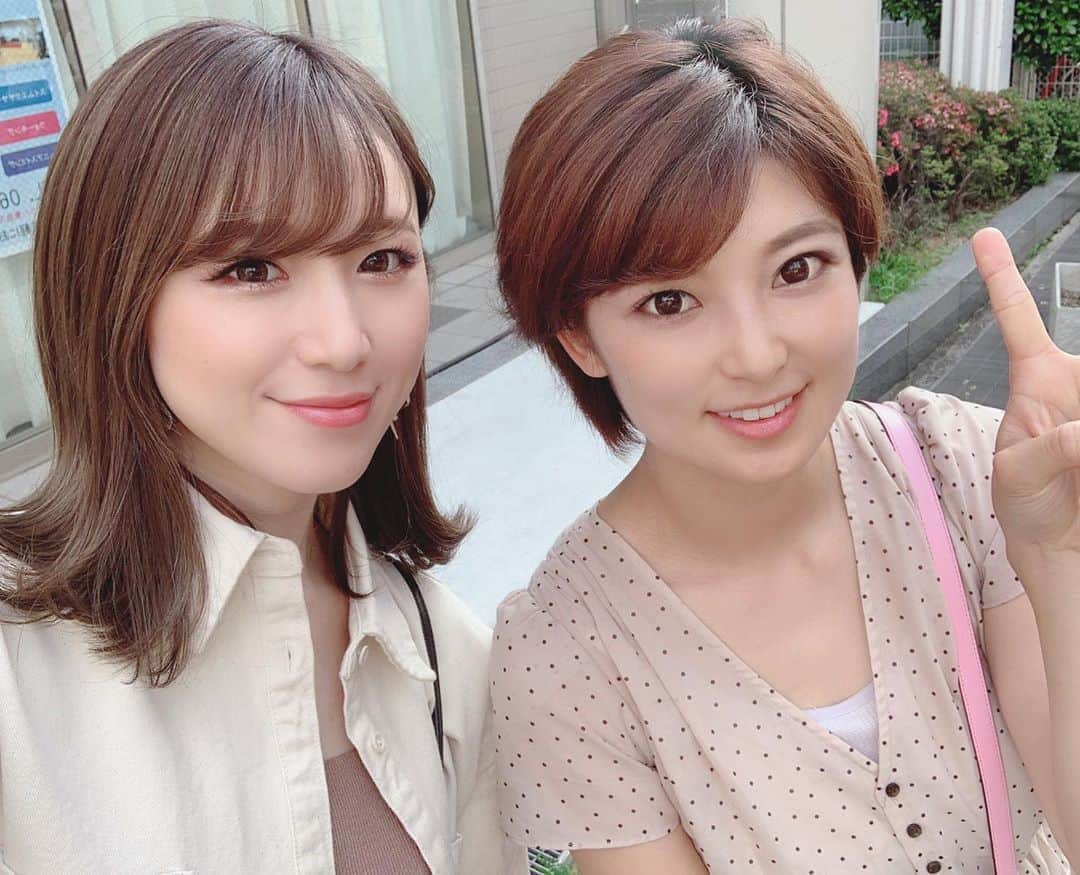 のインスタグラム：「みゆてぃ @s.miyutyyy  とは、韓国、石川、色んな旅行ったなー♡懐かしい❤私達、大人になったね。  #bff #bestfriendforever #friendship #friendshipgoals💕 #mydearfriend #大好きな人 #女子旅  #ソウル旅行 #金沢旅行」