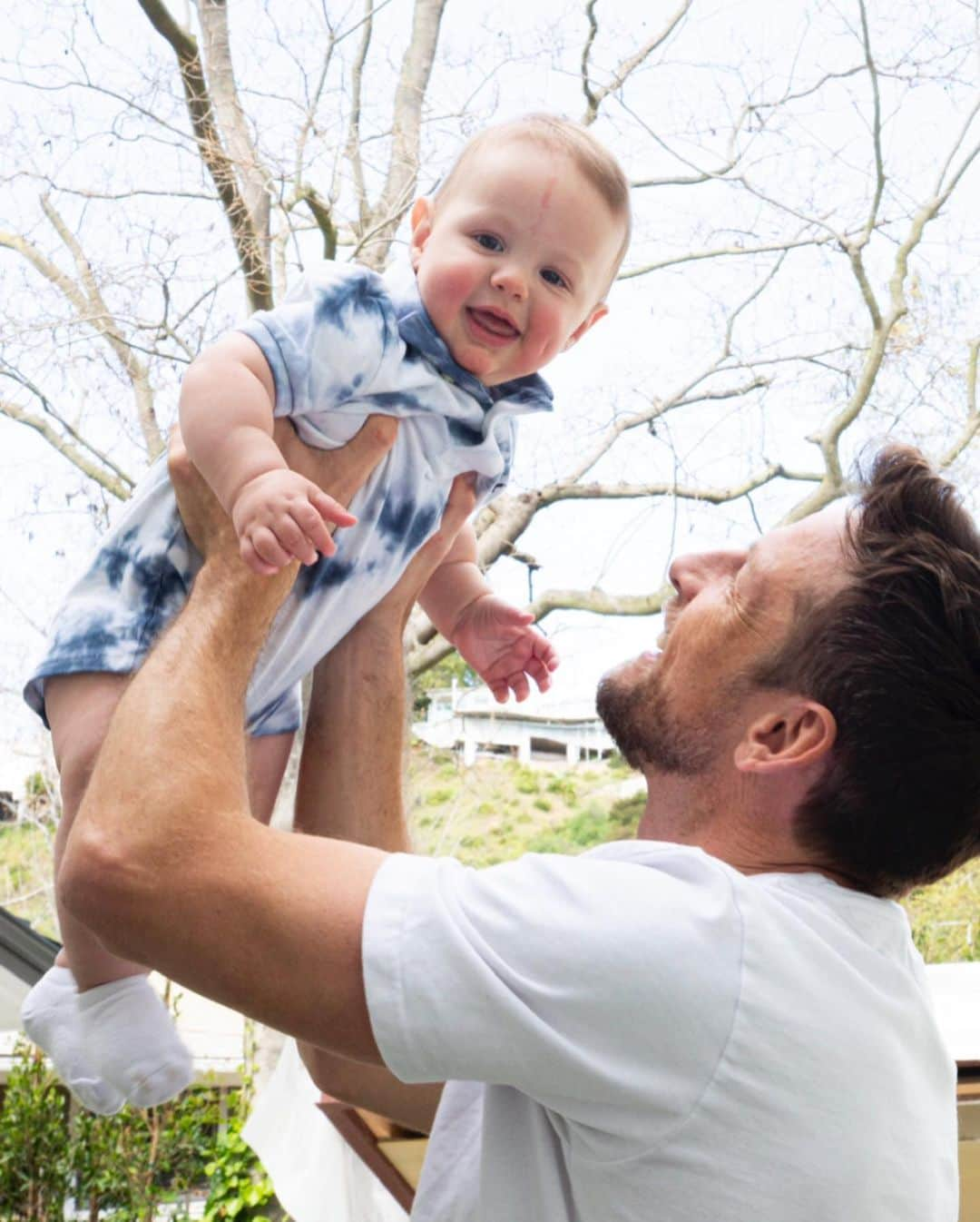 ブリトニー・ワードさんのインスタグラム写真 - (ブリトニー・ワードInstagram)「Happy Father’s Day to @jensonbutton 👨‍👦we are so lucky to have you. I couldn’t picture a better daddy for @hendrixbutton ❤️ we love you so much 🥰」6月22日 0時57分 - brittnybutton