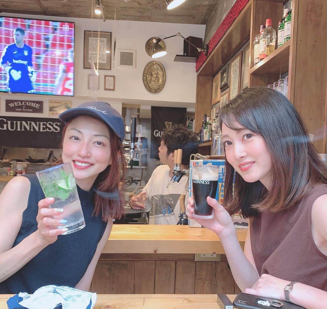 中川愛海さんのインスタグラム写真 - (中川愛海Instagram)「昨日はクラフトビールのお店のテラスで飲み！ お店にいたハーフの方と友達になりました！楽しかったー テラス飲みはよいねー @ami_nakagawa_  @tapplus_pub  #中川愛海 #一日一回カンパイ」6月21日 19時54分 - ami_nakagawa_