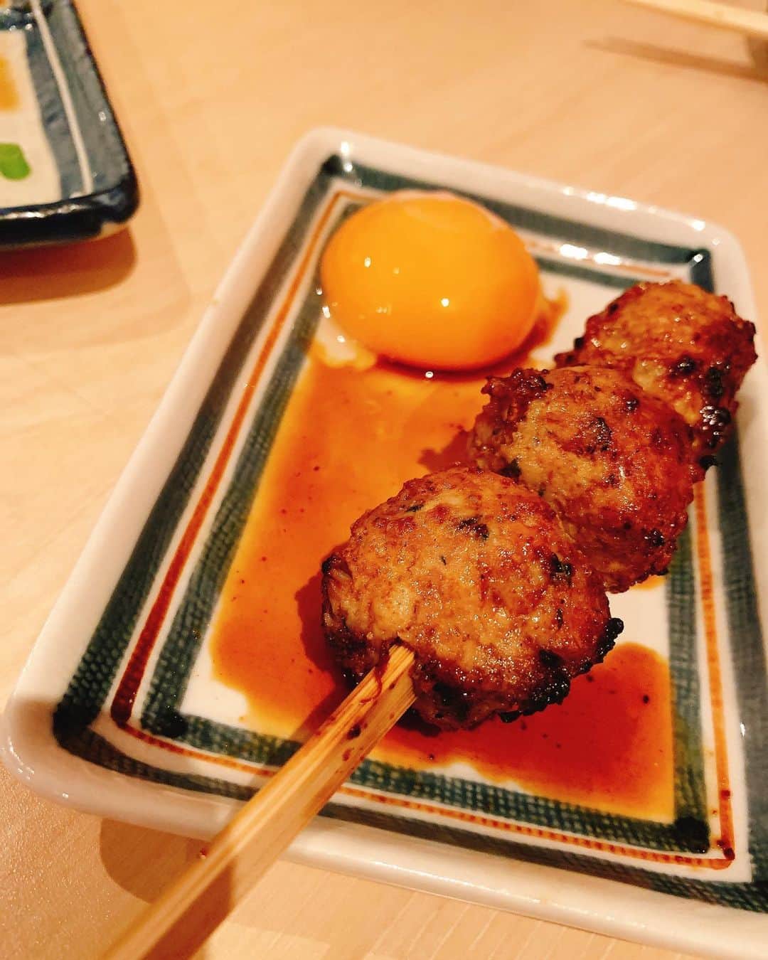 のインスタグラム：「父の日ということで家族みんなが好きな焼き鳥屋さんへ😋 #焼鳥 #笑多屋 #仙台グルメ」