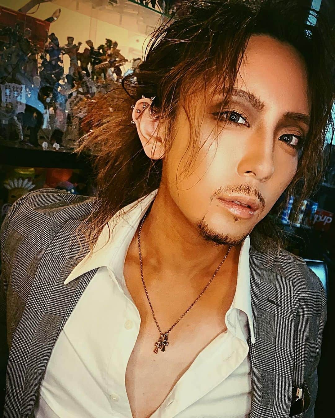 CHISA さんのインスタグラム写真 - (CHISA Instagram)「男性ホルモン爆発するこんな #faceapp」6月21日 20時46分 - acme_chisa